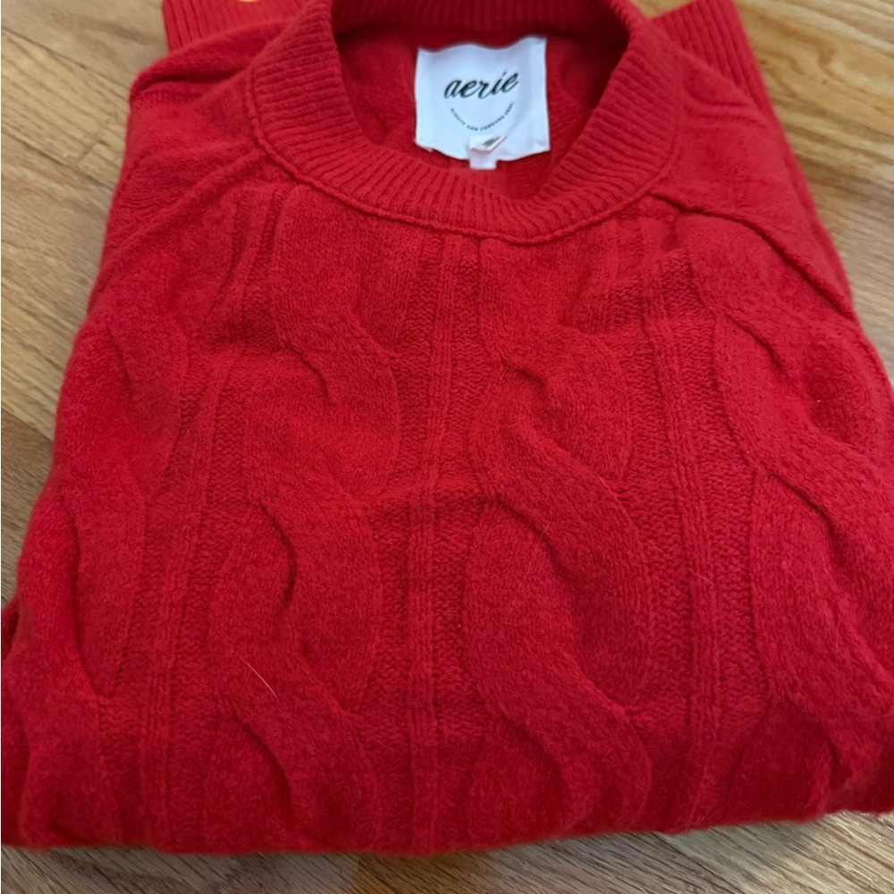 Aerie Red Sweater ❤️🎄